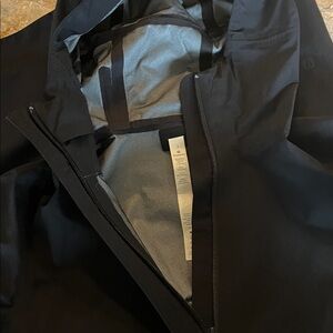 Like New Lulu Lemon Black Hooded Jacket